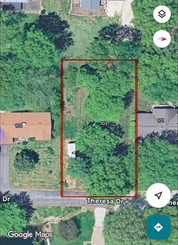 a view of an outdoor space and yard