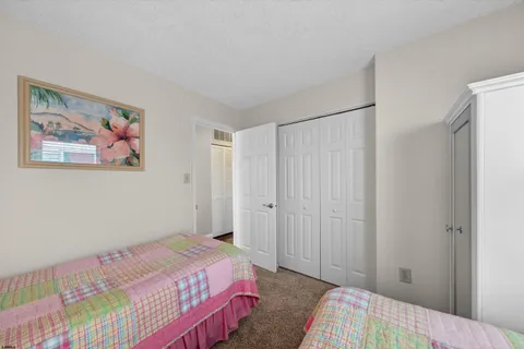 $890,000 | 4445 West Avenue, Unit 1, Ocean City, NJ 08226