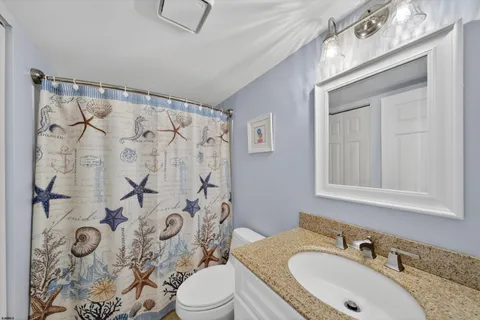 $890,000 | 4445 West Avenue, Unit 1, Ocean City, NJ 08226