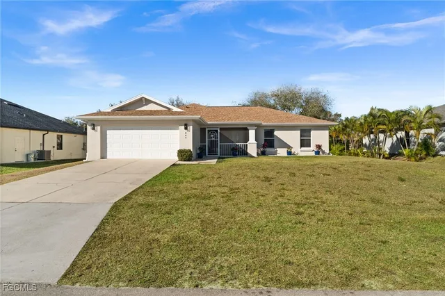 $335,000 | 844 Northeast 6th Place, Cape Coral, FL 33909
