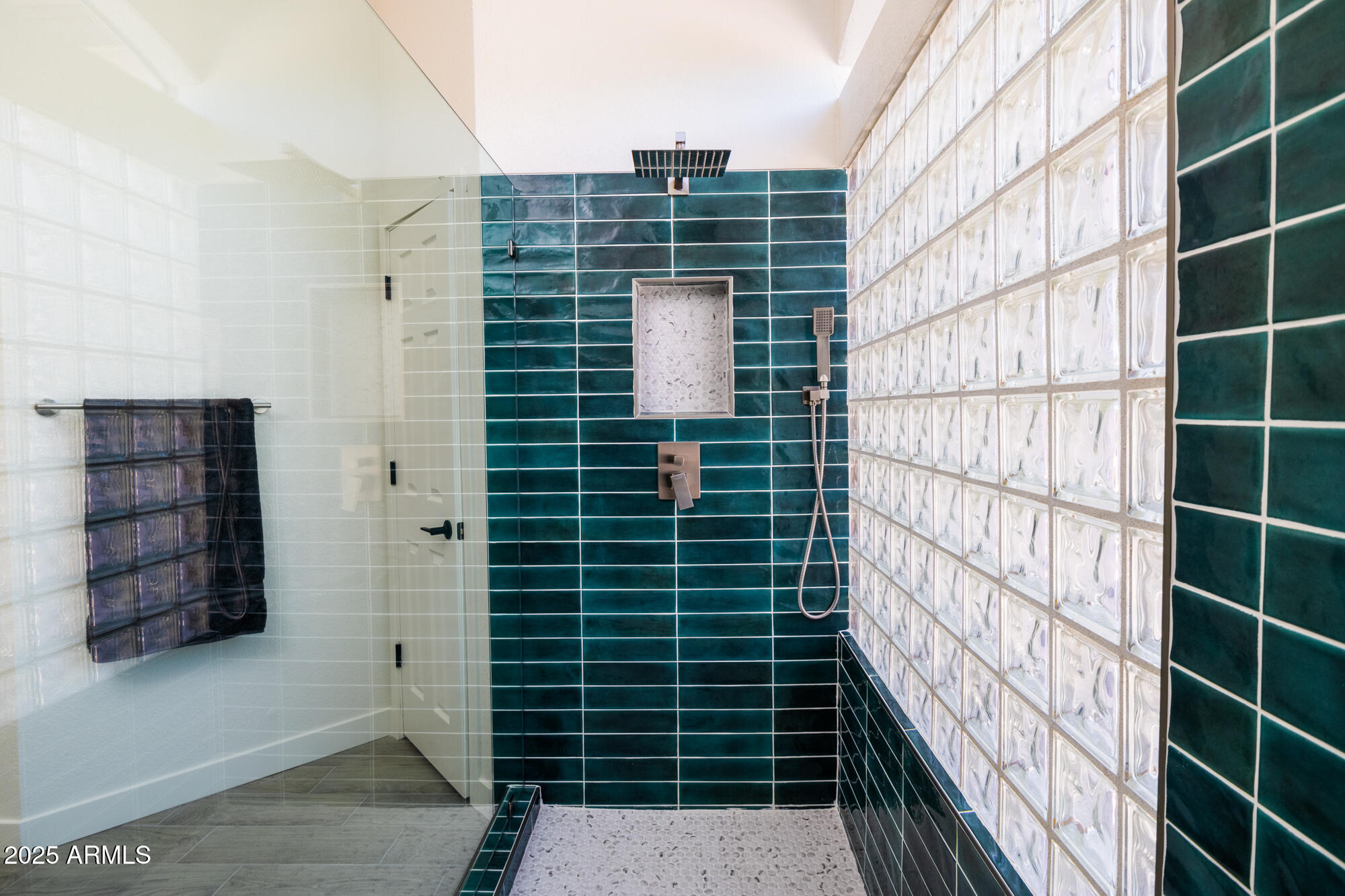 850 North Los Altos Drive Chandler, AZ 85224 - Photo 23 of 34 a view of outdoor space with wooden floor and windows
