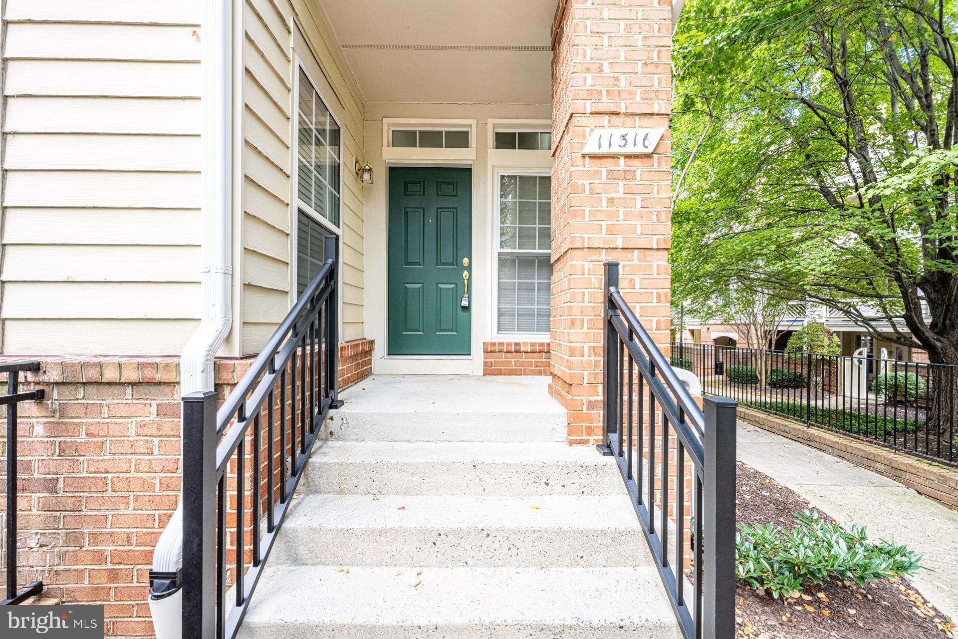 11316 Sundial Court, Unit 814 Reston, VA 20194 - Photo 7 of 30 Gallery Image 7