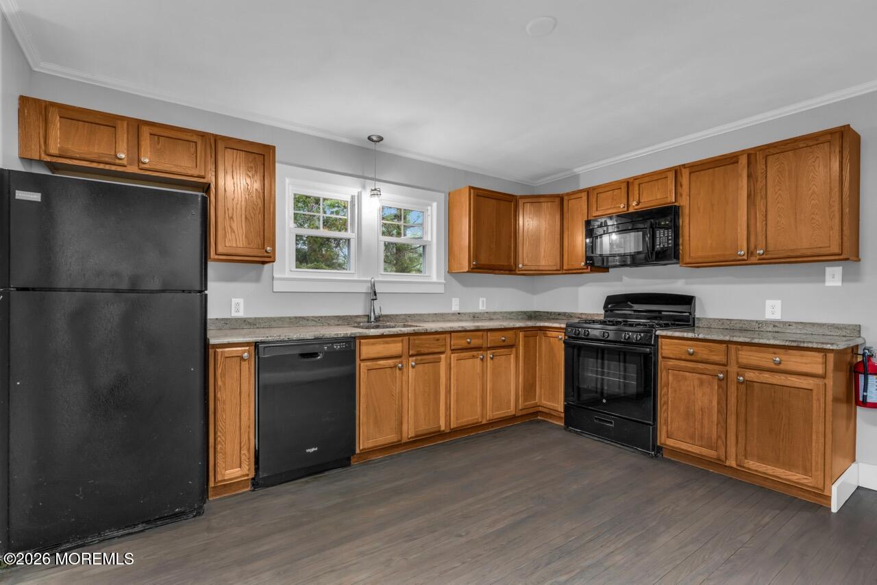 507 Adamston Road Brick, NJ 08723 - Photo 9 of 23 photos_high_resolution_HOM07002_Large