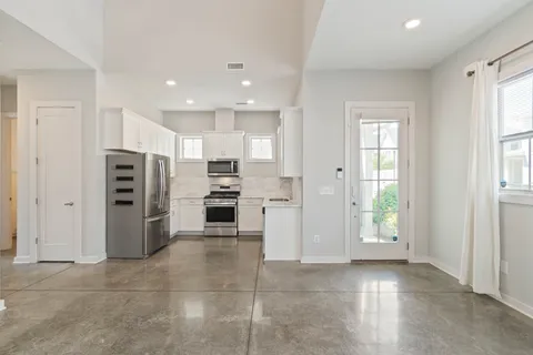 $470,000 | 1020 Treaty Oaks Drive, Nashville, TN 37209