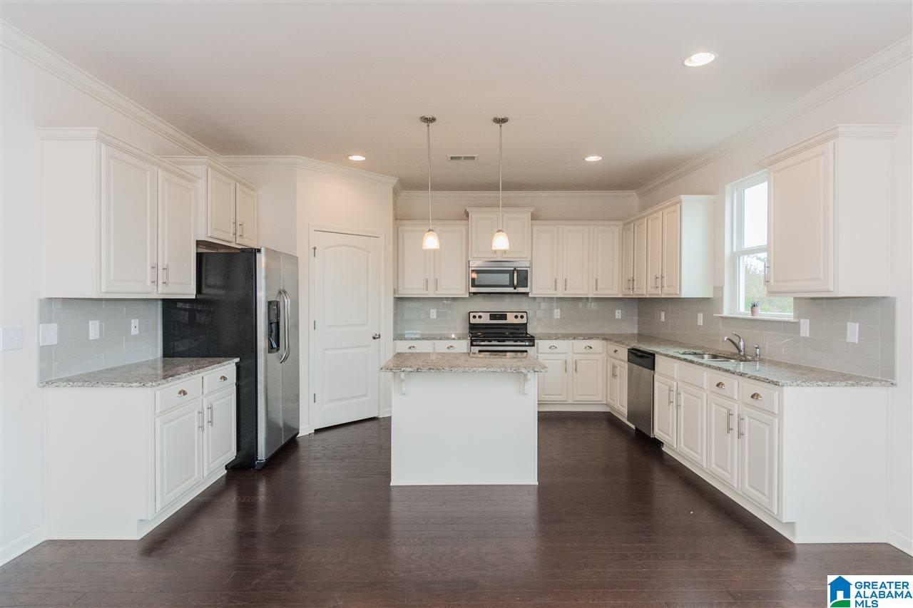346 Blackberry Boulevard Springville, AL 35146 - Photo 7 of 32