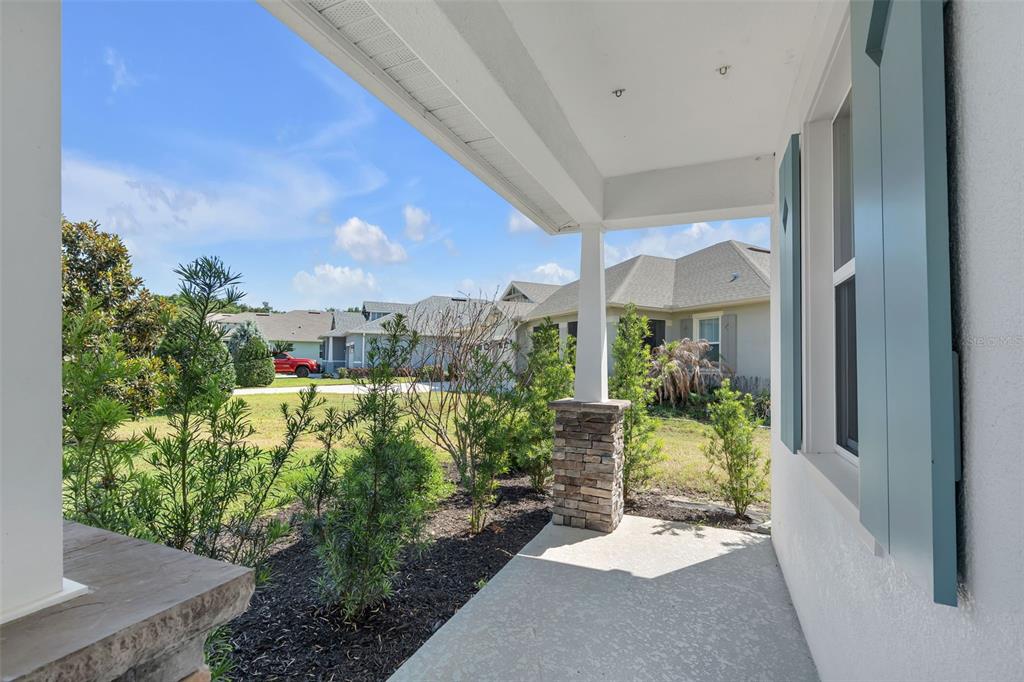 16288 Spring View Court Clermont, FL 34711 - Photo 4 of 58