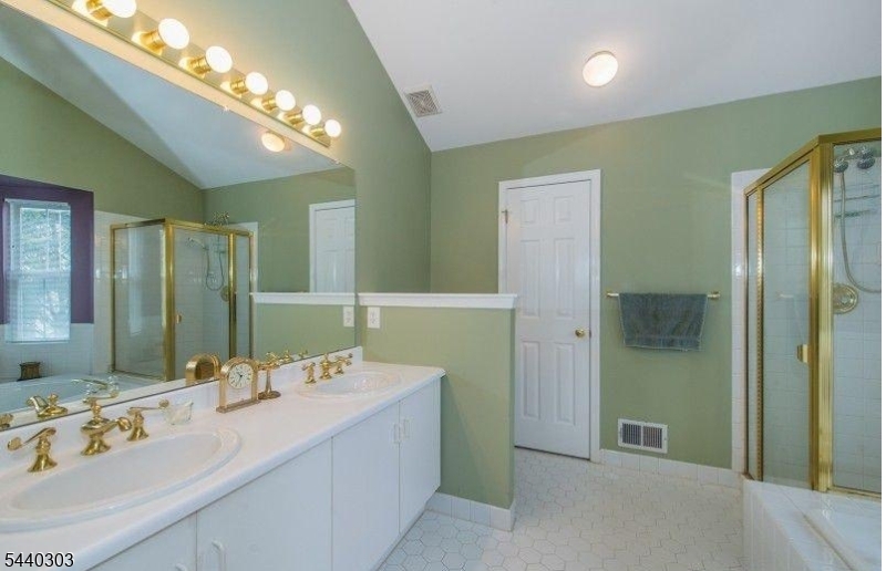 84 Constitution Way Bernards, NJ 07920 - Photo 11 of 18