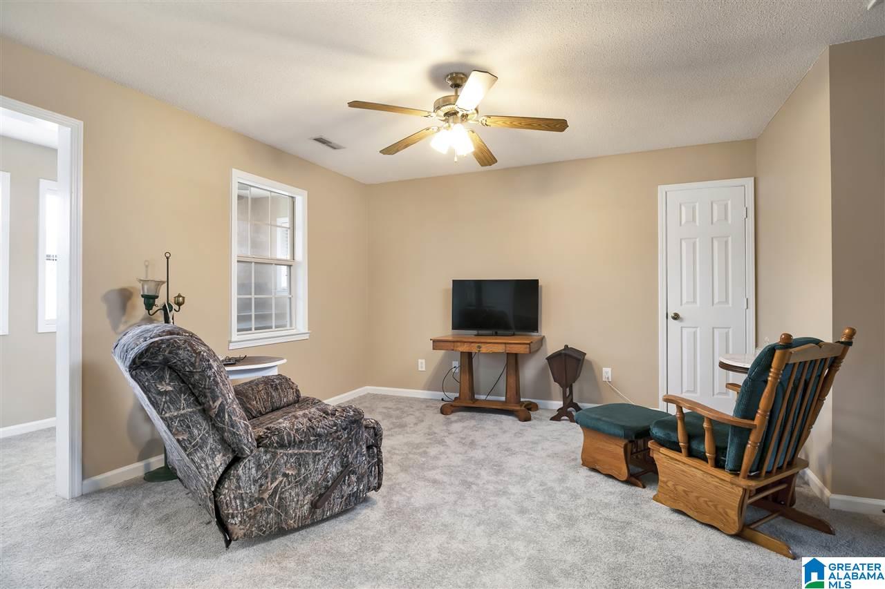 282 Lakeshore Lane Oneonta, AL 35121 - Photo 34 of 46