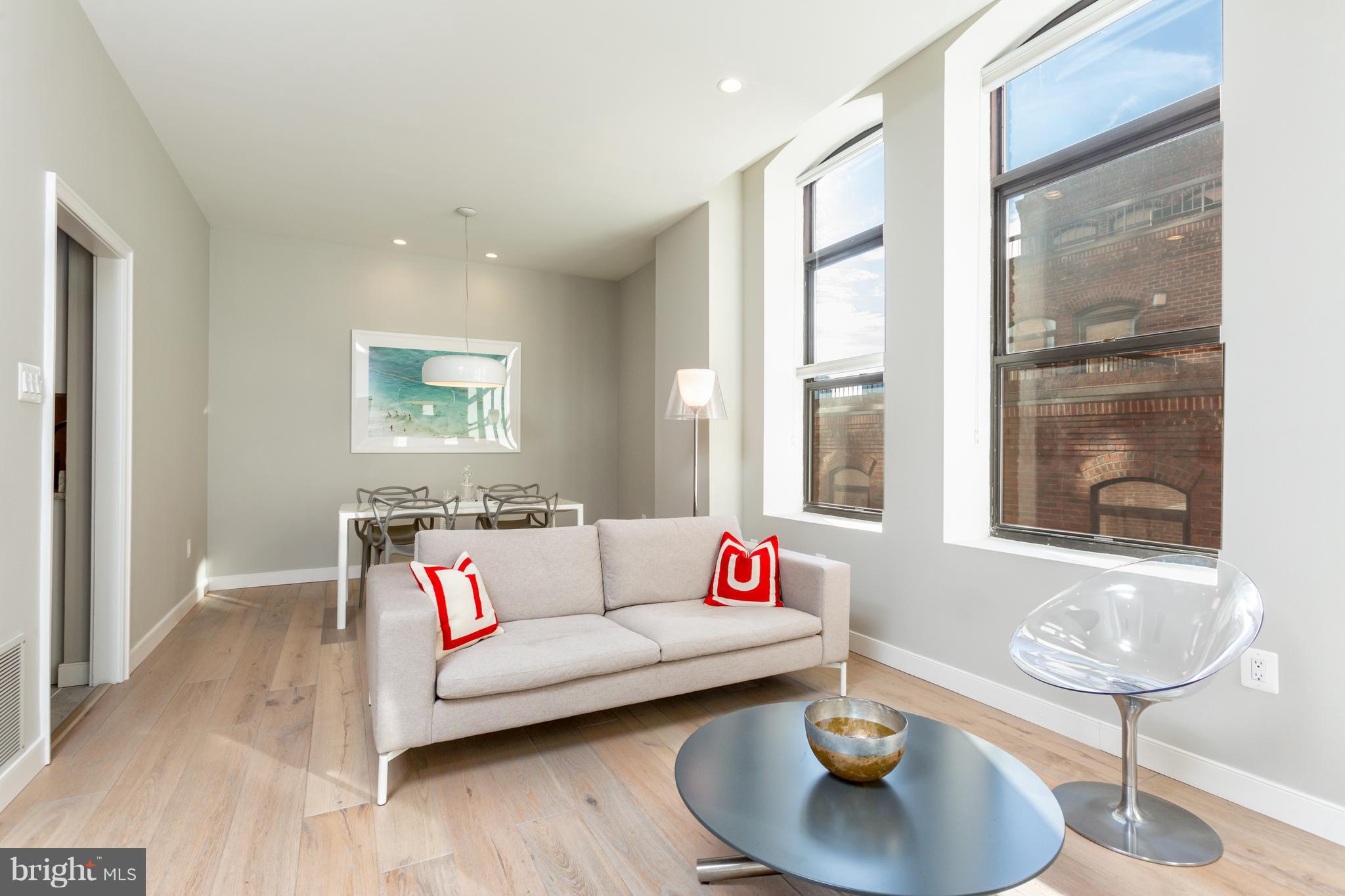 3299 K Street Northwest, Unit 402 Washington, DC 20007 - Photo 5 of 20 Living room