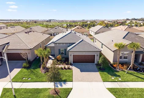 $364,999 | 10661 Tupper Cay Drive, San Antonio, FL 33576