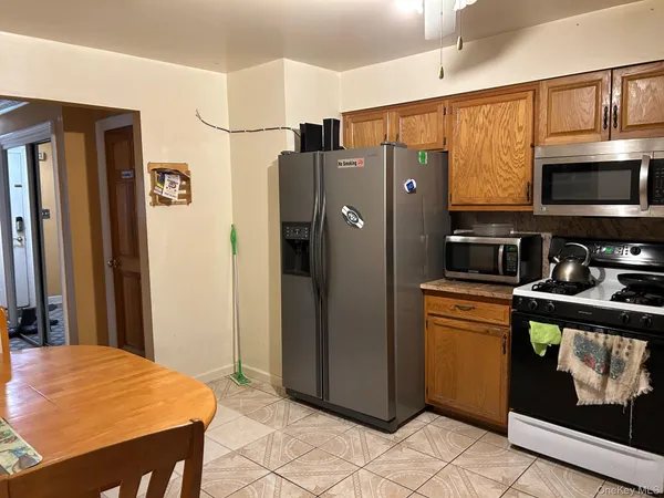 $650 | 16515 Foch Boulevard | St. Albans