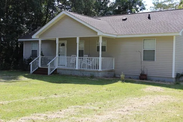 $189,900 | 504 2nd Street Northeast, Havana, FL 32333