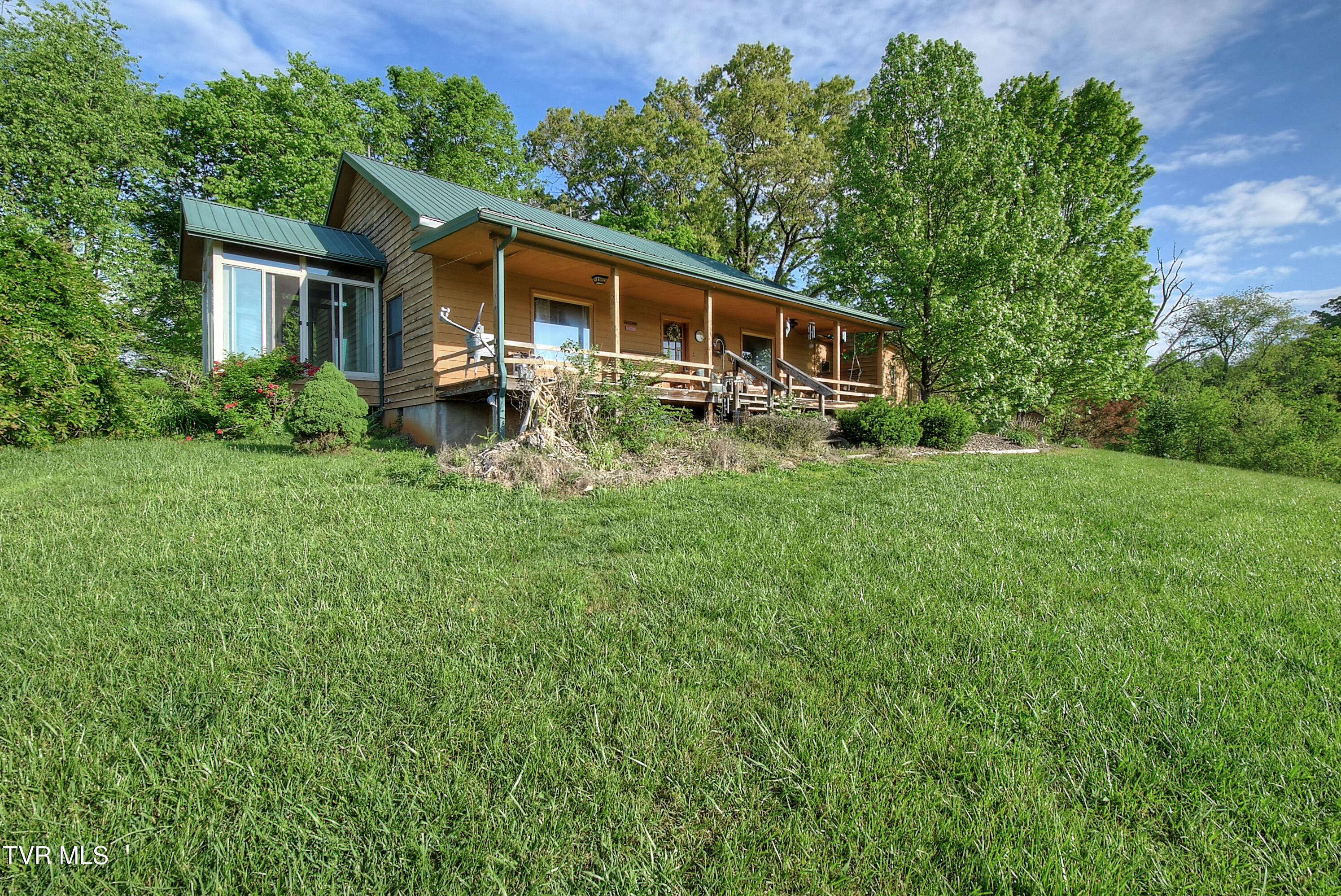 1942 Bailey Bridge Road Limestone, TN 37681 - Photo 6 of 93 2