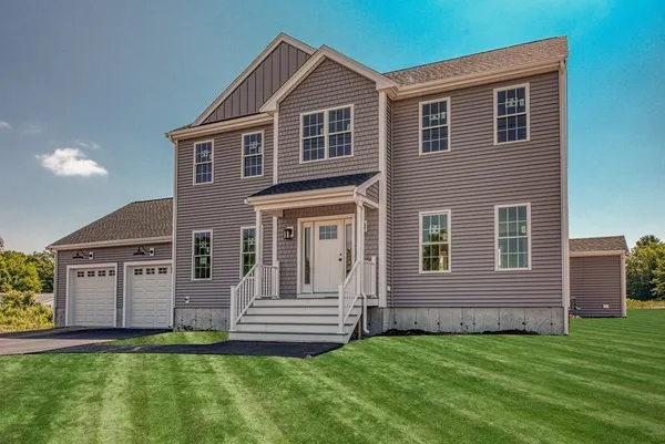 $899,900 | 121 John Scott Boulevard, Norton, MA 02766