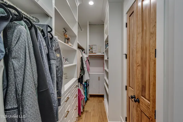 $519,900 | 158 Bronson Bend, Flowood, MS 39232