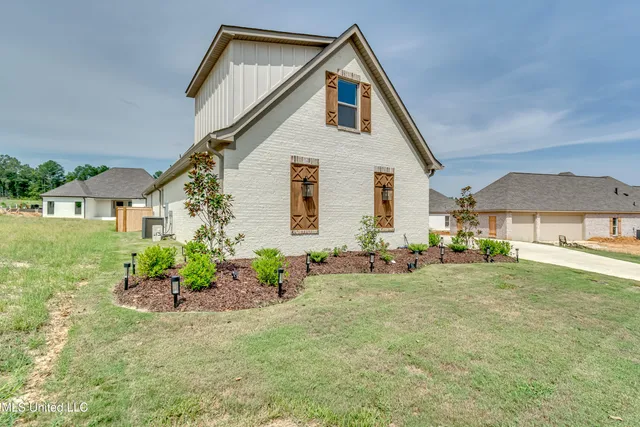 $519,900 | 158 Bronson Bend, Flowood, MS 39232