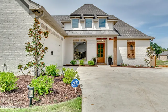 $519,900 | 158 Bronson Bend, Flowood, MS 39232