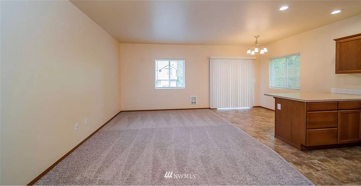 3123 York Road Everett, WA 98204 - Photo 6 of 16 Gallery Image 6