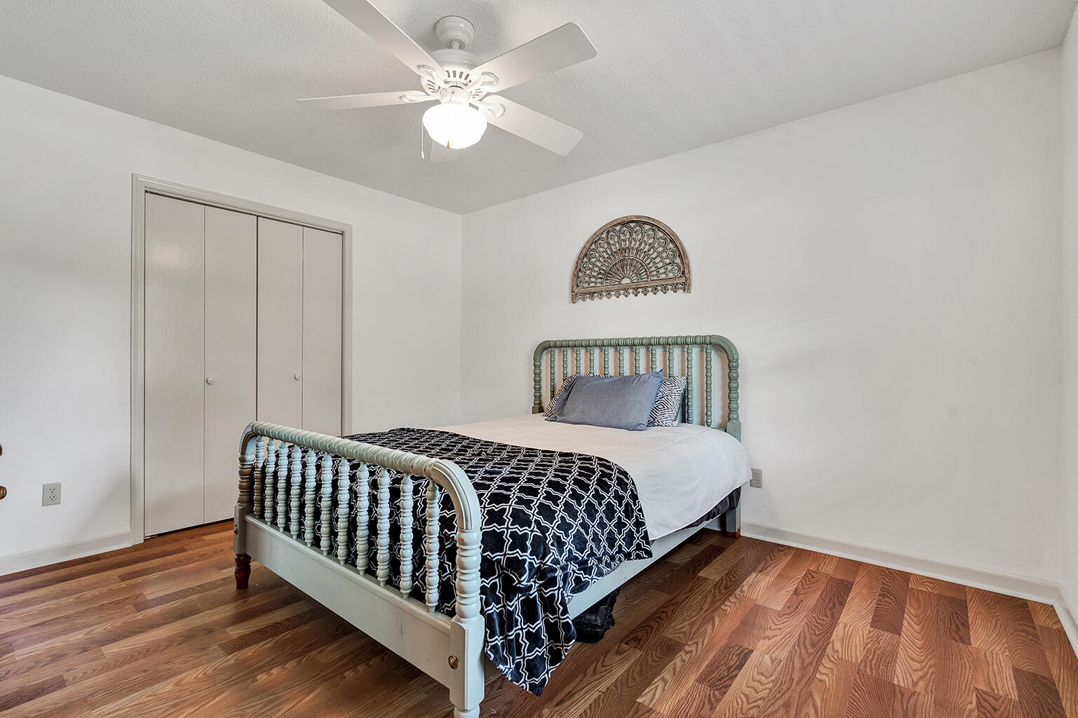 320 Circle R Drive Benton, TN 37307 - Photo 13 of 28 13