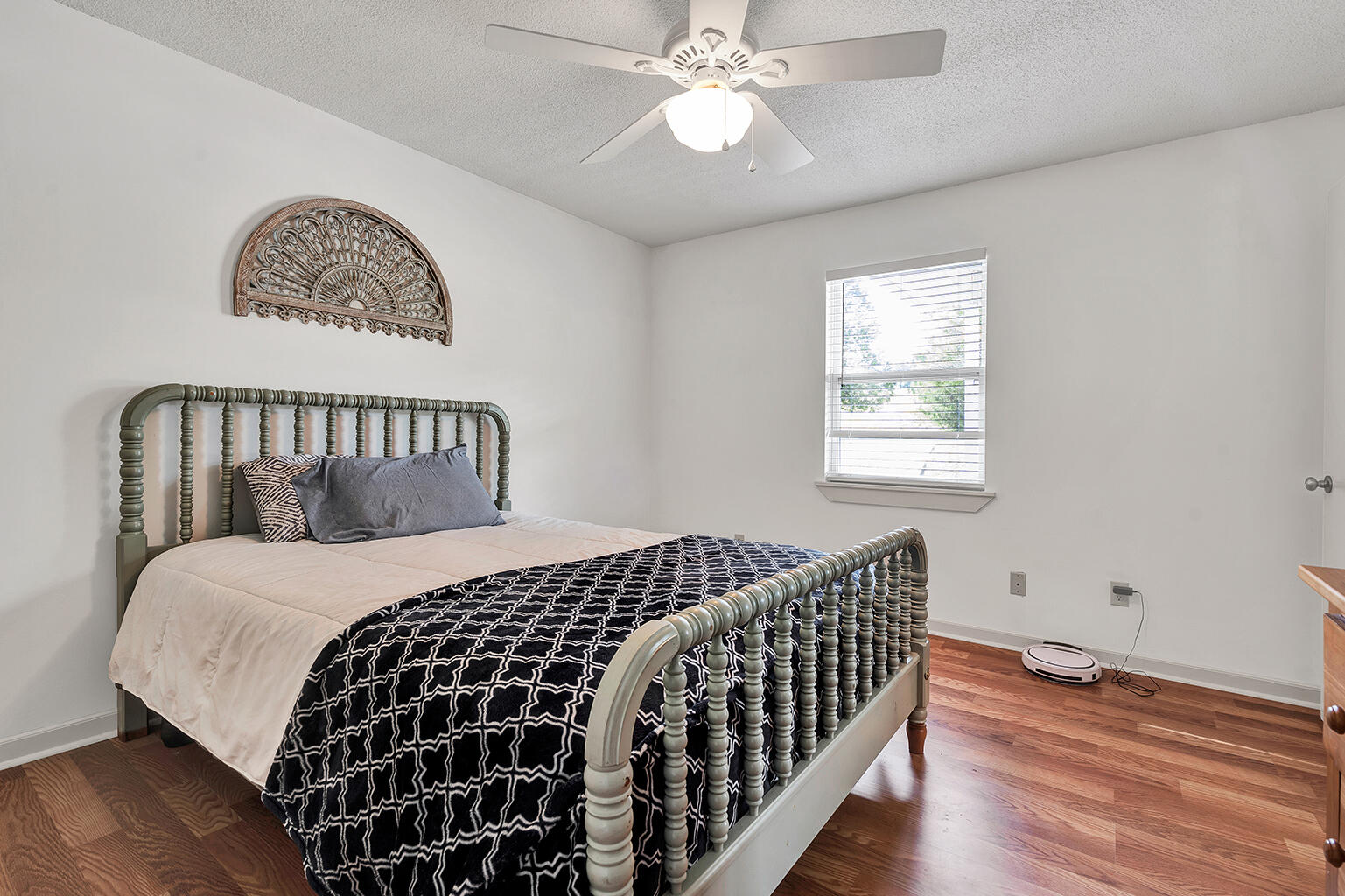 320 Circle R Drive Benton, TN 37307 - Photo 14 of 28 14
