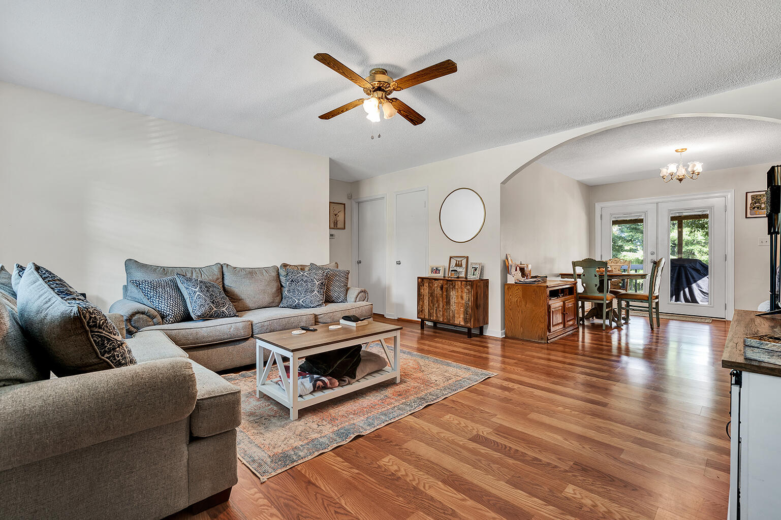 320 Circle R Drive Benton, TN 37307 - Photo 8 of 28 8