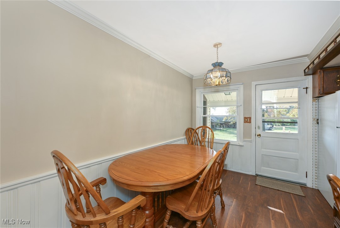 2614 19th Street Northwest Canton, OH 44708 - Photo 13 of 37 Dining Area