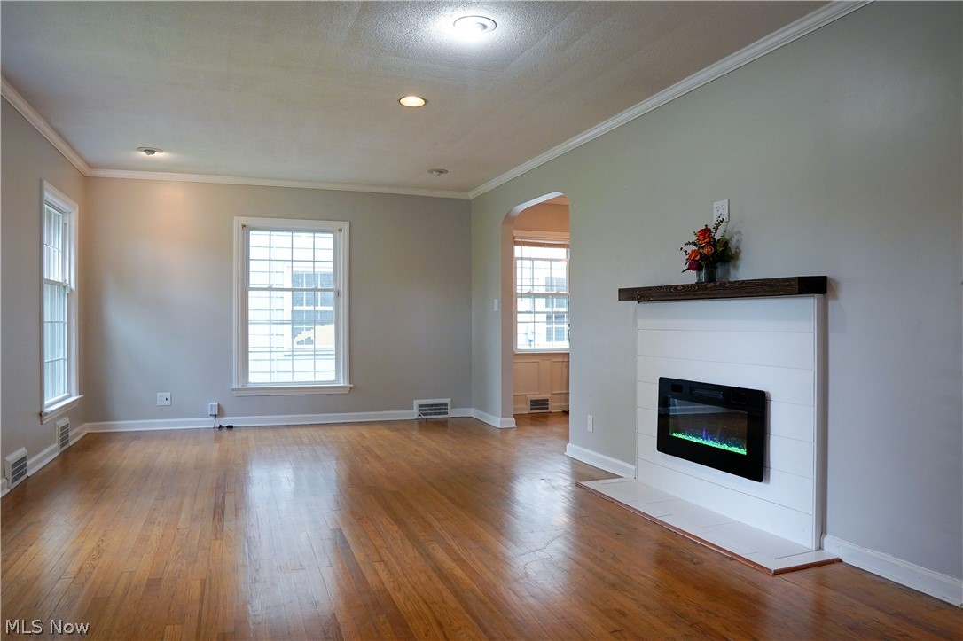 3581 Strandhill Road Shaker Heights, OH 44122 - Photo 5 of 32 Gallery Image 5