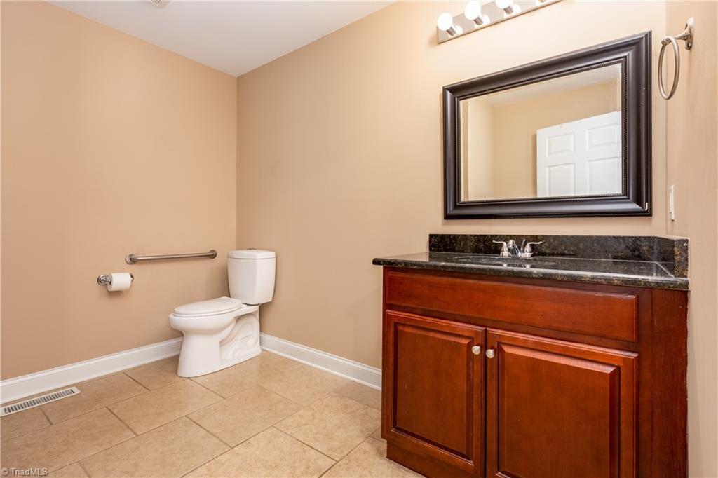 6550 Styers Ferry Road Clemmons, NC 27012 - Photo 10 of 33