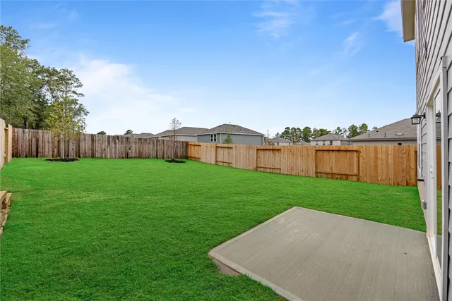 $2,100 | 612 Craven Street, Montgomery, TX 77316