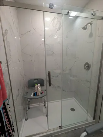 $4,800 | 220 Southeast 1st Street, Dania Beach, FL 33004