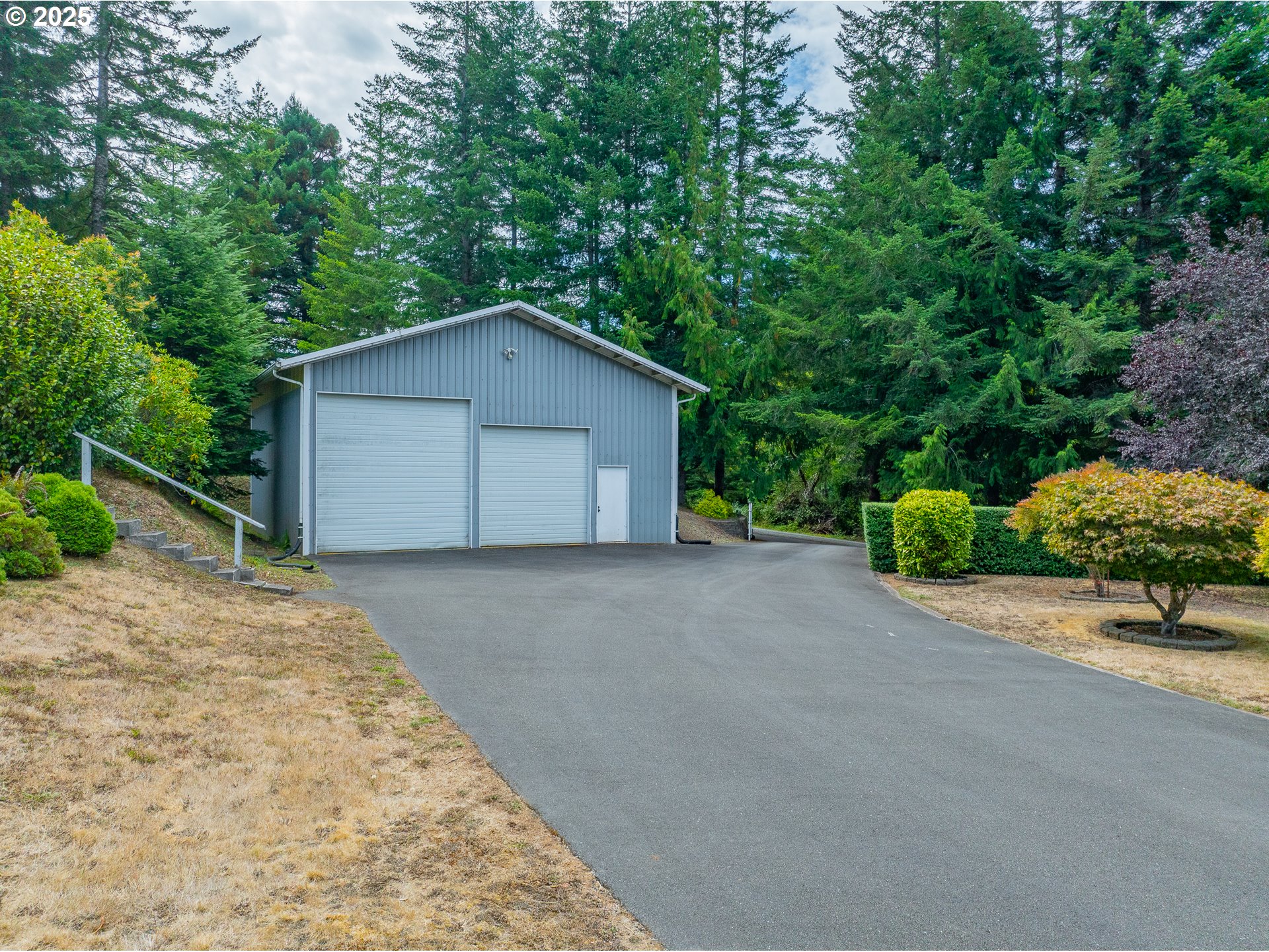 1026 North Crest Road Coquille, OR 97423 - Photo 6 of 45 Gallery Image 6