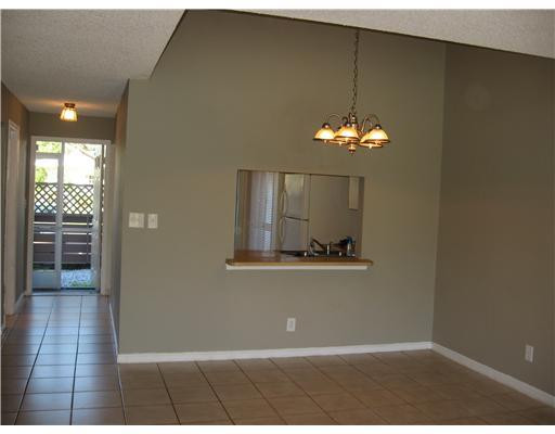 4826 South Hemingway Circle, Unit 104 Margate, FL 33063 - Photo 2 of 7 Dining Room
