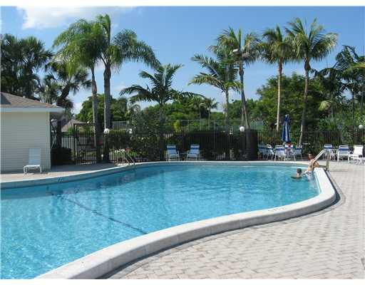 4826 South Hemingway Circle, Unit 104 Margate, FL 33063 - Photo 5 of 7 Pool