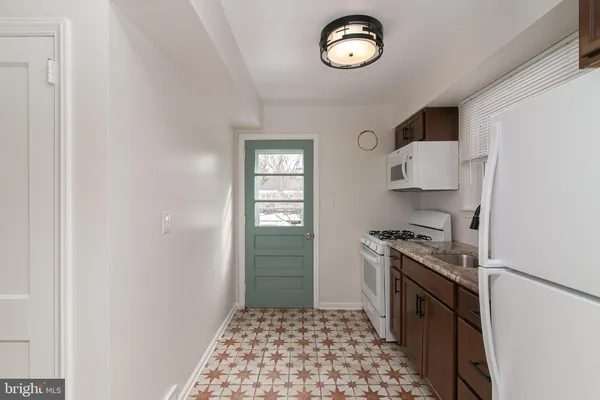 $2,300 | 1001 Armistice Drive, Burlington, NJ 08016