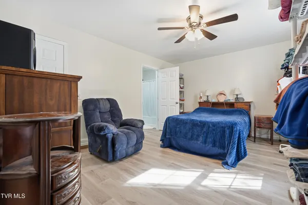$280,000 | 170 Brighton Place, Bristol, TN 37620