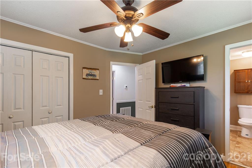 1240 Bailey Road Lancaster, SC 29720 - Photo 14 of 20 Gallery Image 14