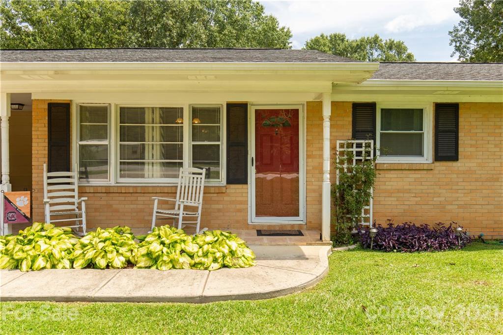 1240 Bailey Road Lancaster, SC 29720 - Photo 5 of 20 Gallery Image 5