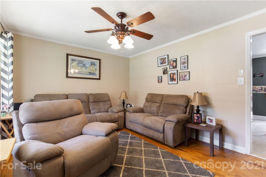 1240 Bailey Road Lancaster, SC 29720 - Photo 6 of 20 Gallery Image 6