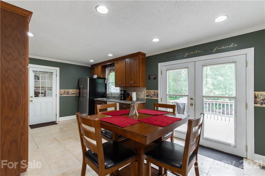 1240 Bailey Road Lancaster, SC 29720 - Photo 8 of 20 Gallery Image 8