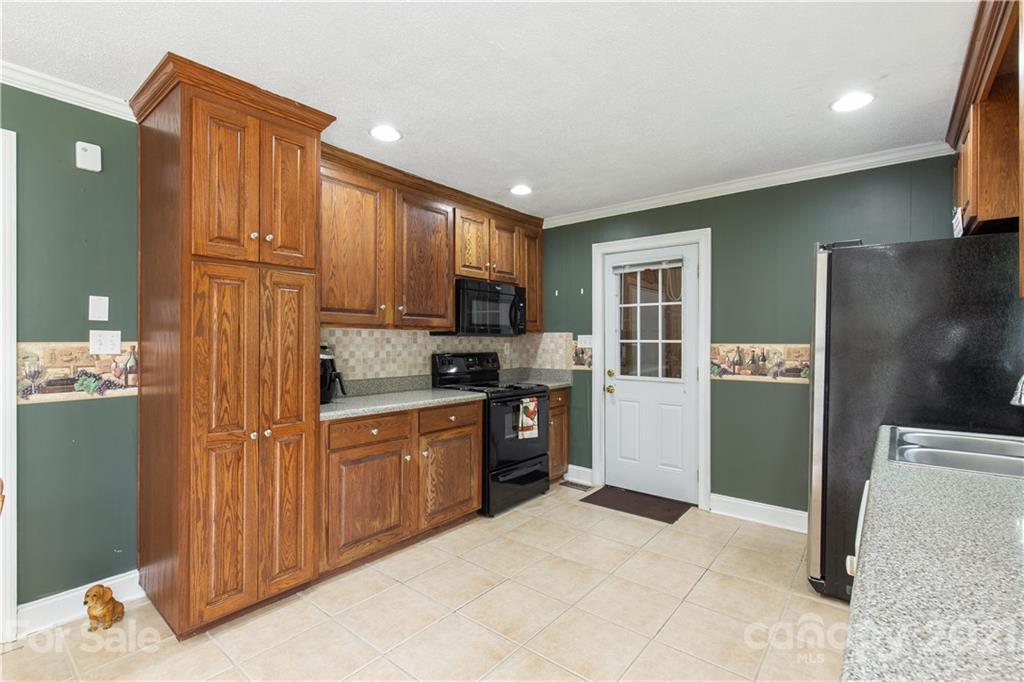 1240 Bailey Road Lancaster, SC 29720 - Photo 9 of 20 Gallery Image 9