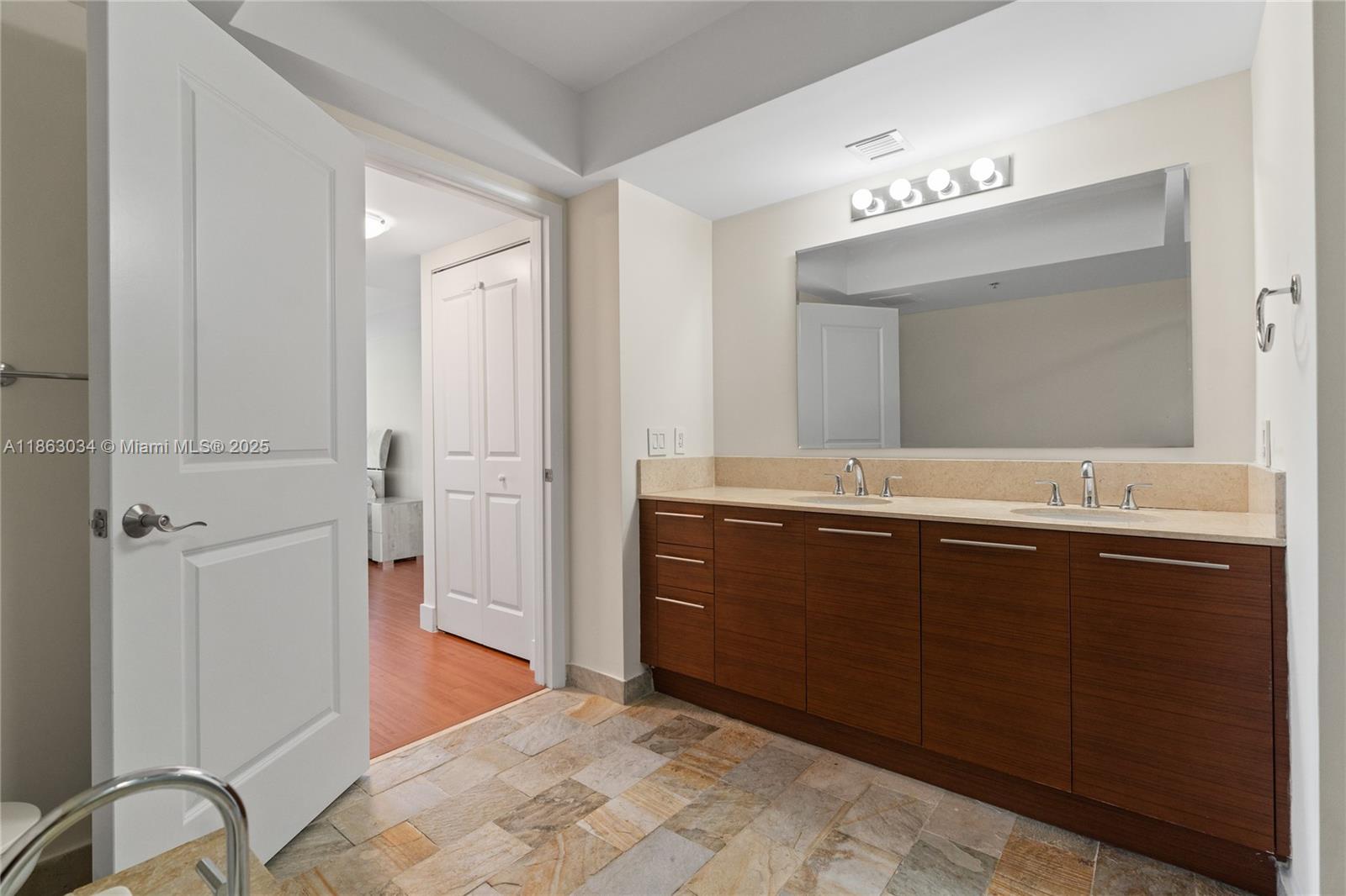 2641 North Flamingo Road, Unit 905N Sunrise, FL 33323 - Photo 33 of 70