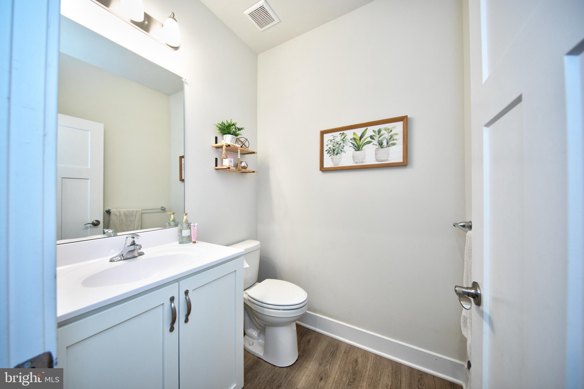 2511 Easy Street Fallston, MD 21047 - Photo 17 of 48 First Floor Powder Room