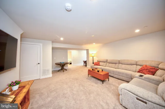 $775,000 | 2511 Easy Street, Fallston, MD 21047