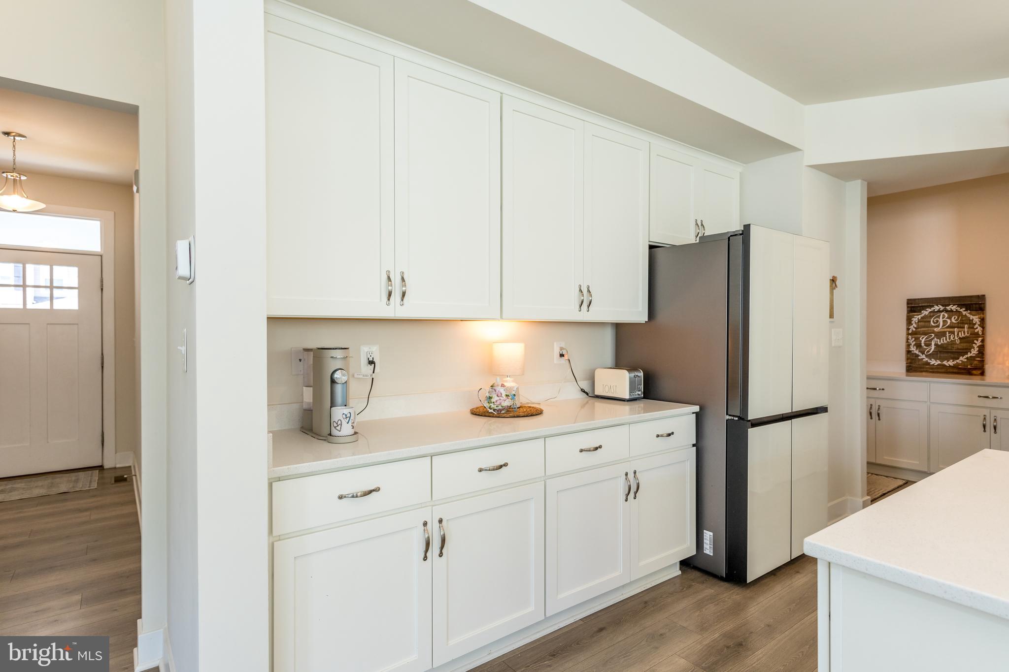 2511 Easy Street Fallston, MD 21047 - Photo 6 of 48 So many cabinets and counterspace