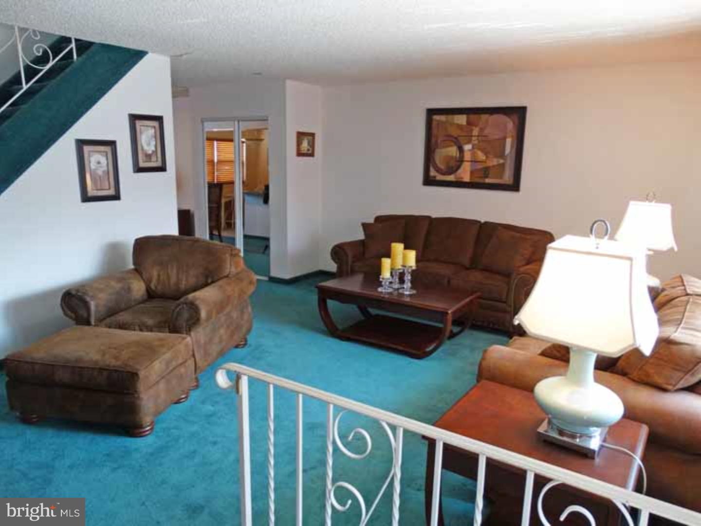 12112 Medford Road Philadelphia, PA 19154 - Photo 2 of 23