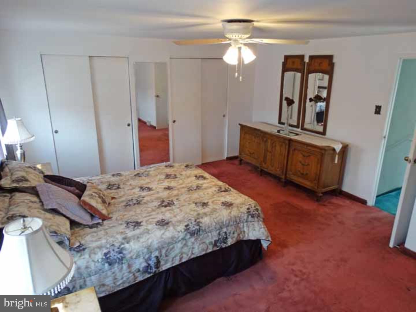 12112 Medford Road Philadelphia, PA 19154 - Photo 12 of 23