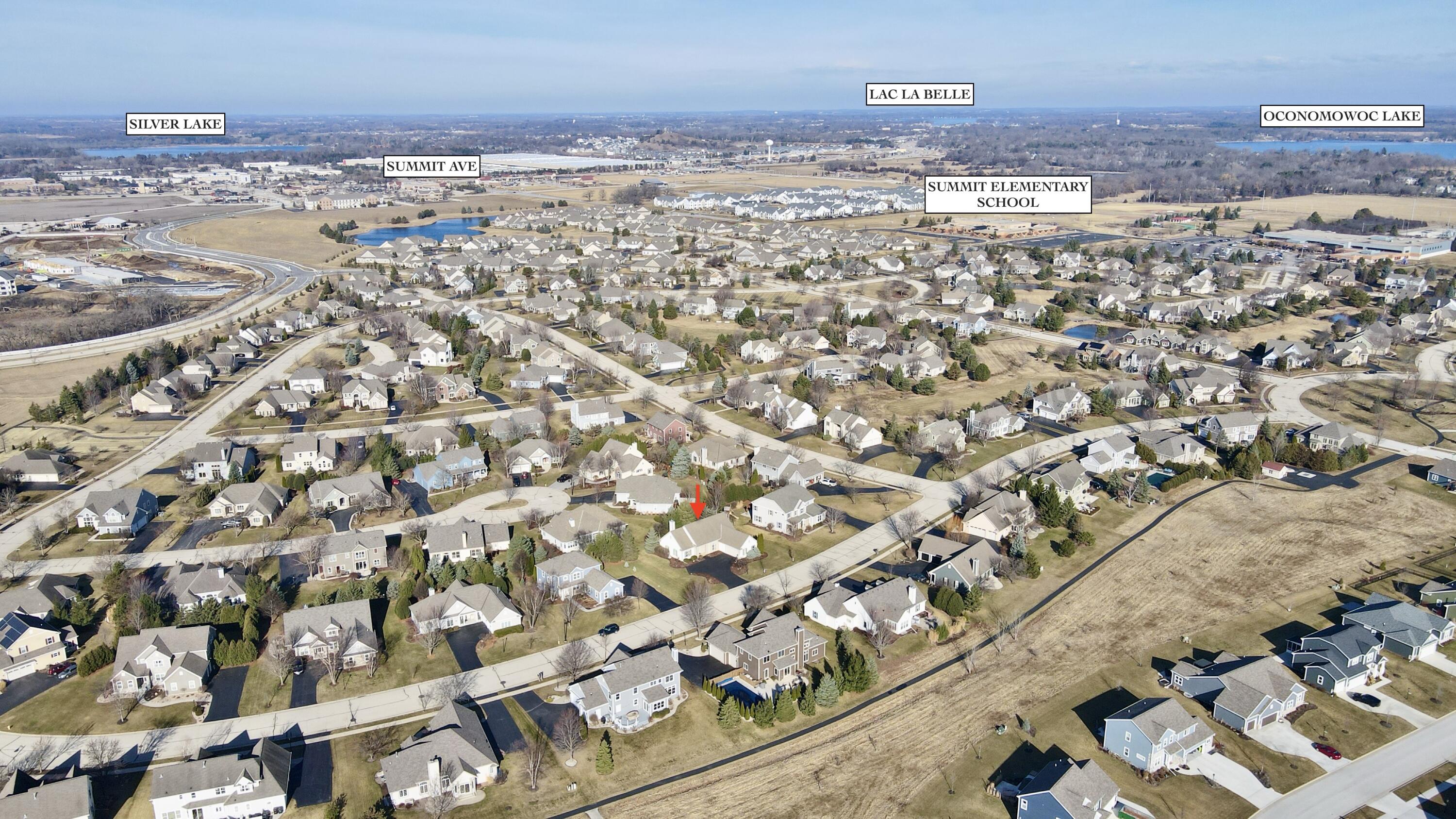 1864 River Lakes Road South Oconomowoc, WI 53066 - Photo 38 of 44 West Aerial