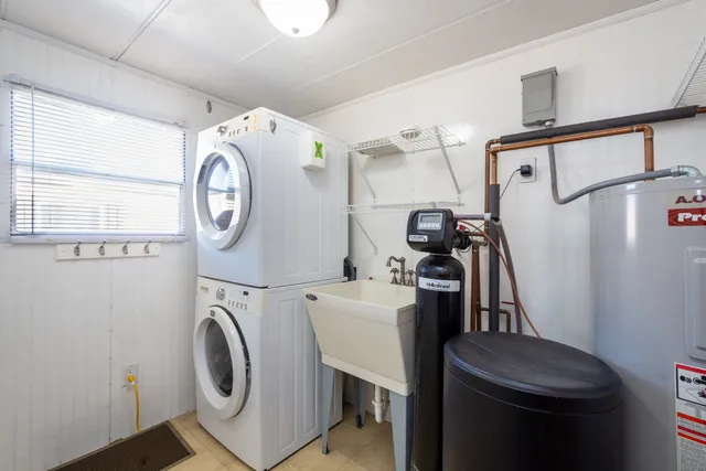 $49,900 | 416 South Cogswell Drive, Unit 19, Silver Lake, WI 53170