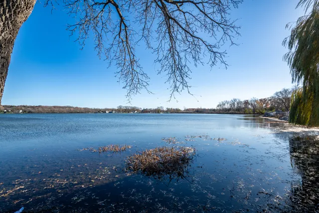 $49,900 | 416 South Cogswell Drive, Unit 19, Silver Lake, WI 53170