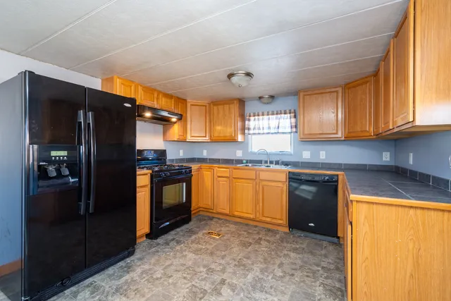 $49,900 | 416 South Cogswell Drive, Unit 19, Silver Lake, WI 53170